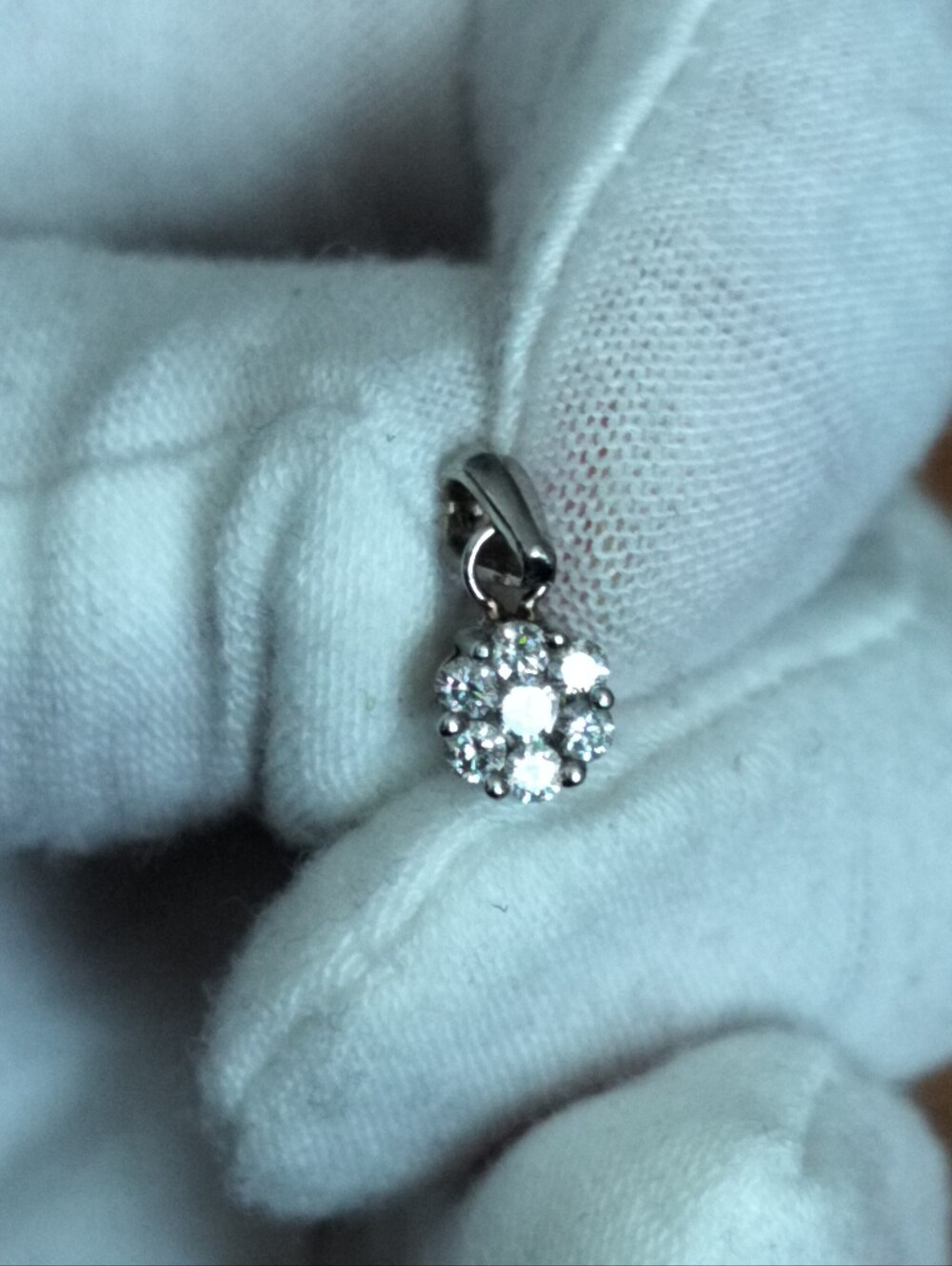 Elegant Diamond Cluster Floral Pendant
